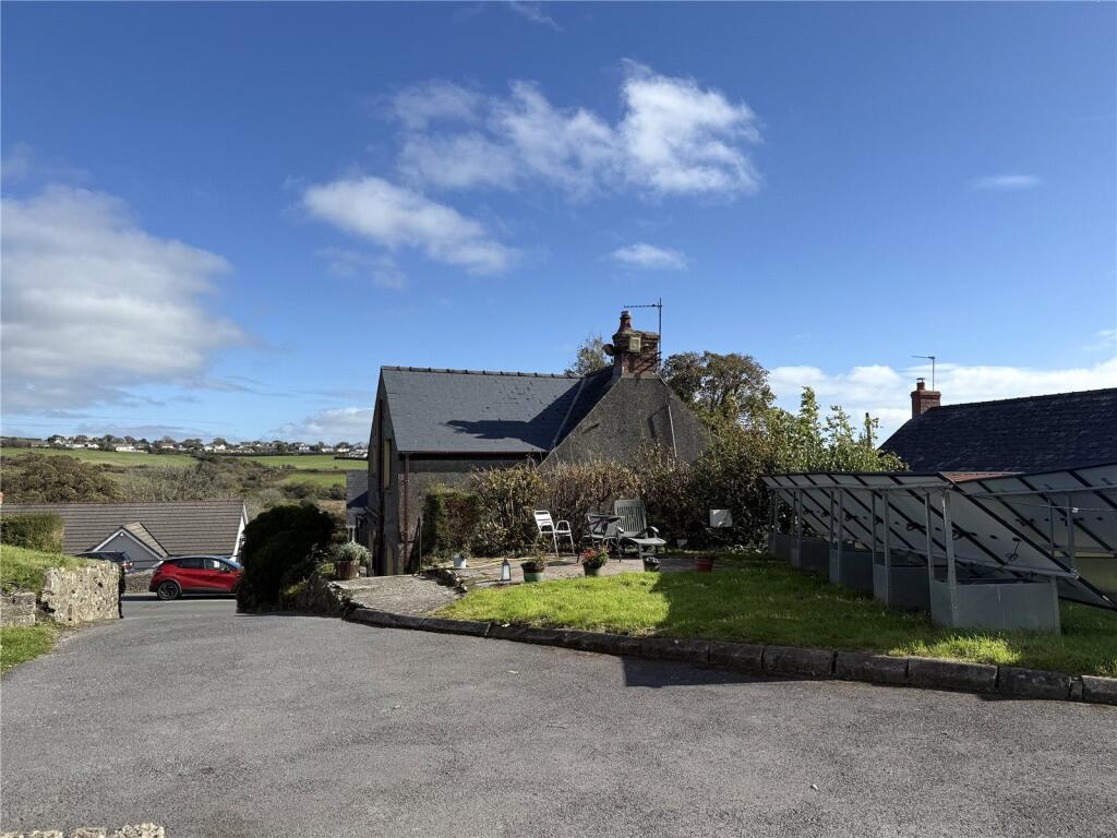 Begelly, Kilgetty, Pembrokeshire, SA68 - Image 9