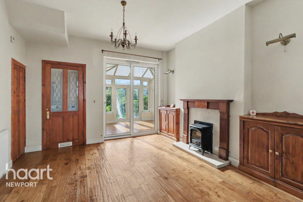 Aston Crescent, Newport - Image 3