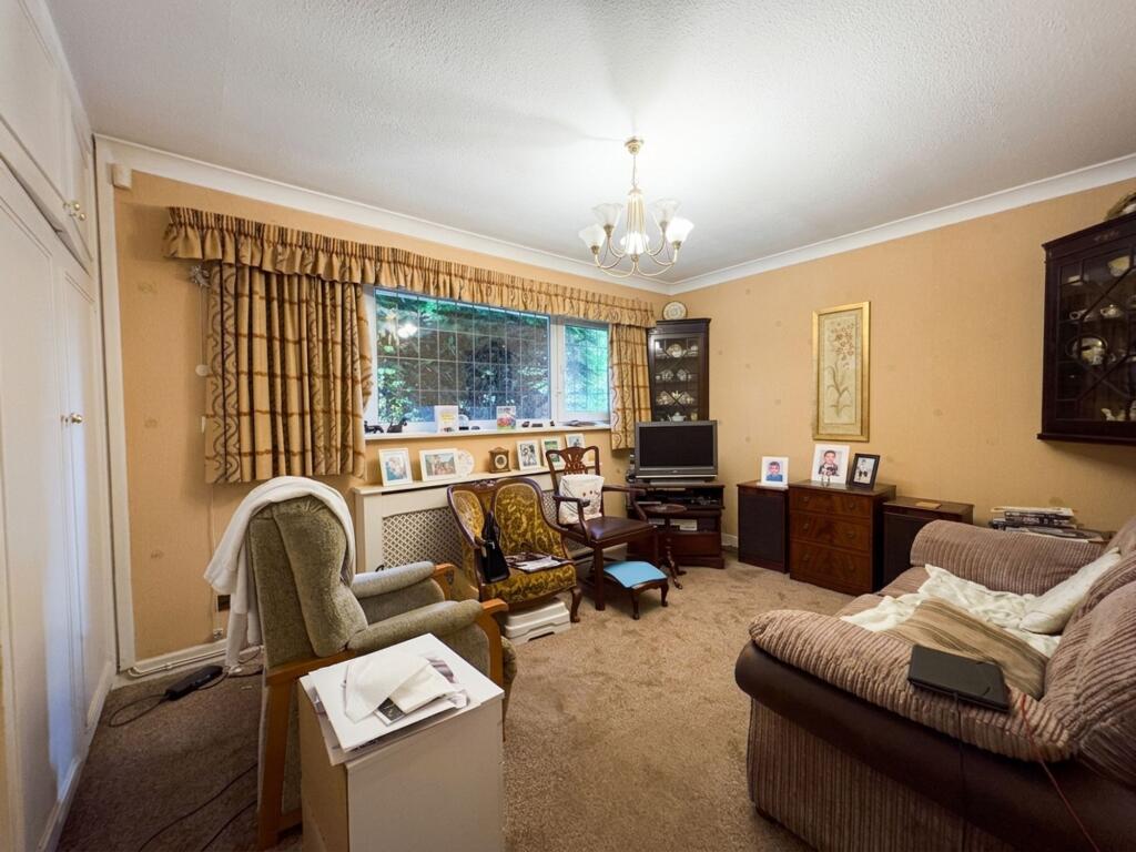 Sefton Drive, Worsley, M28 - Image 7