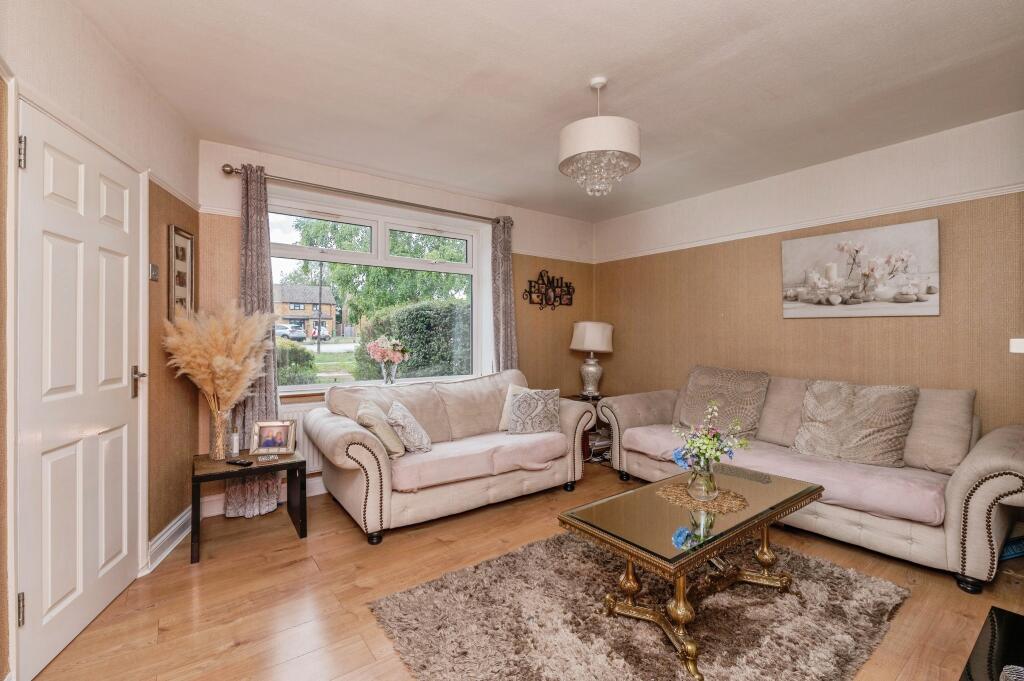 Birkbeck Road, Brentwood, CM13 - Image 7