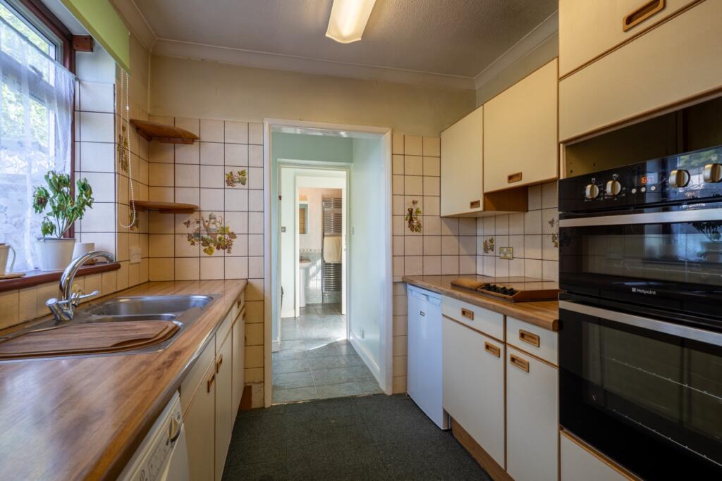 Denton Court Road, Gravesend, Kent, DA12 2HS - Image 7
