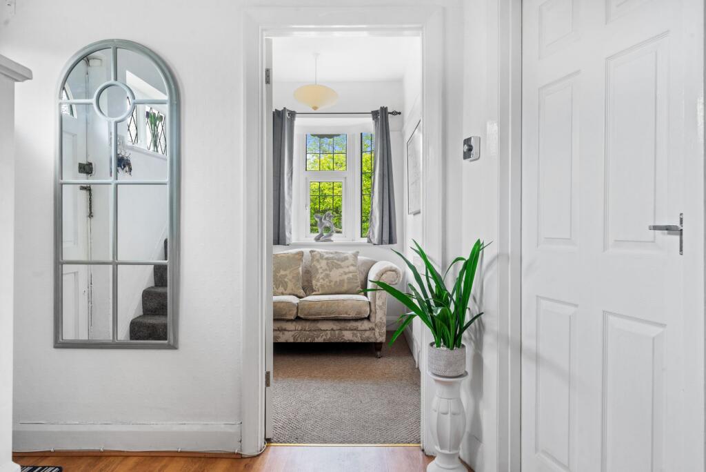 Parkdale Crescent, Worcester Park, KT4 - Image 10