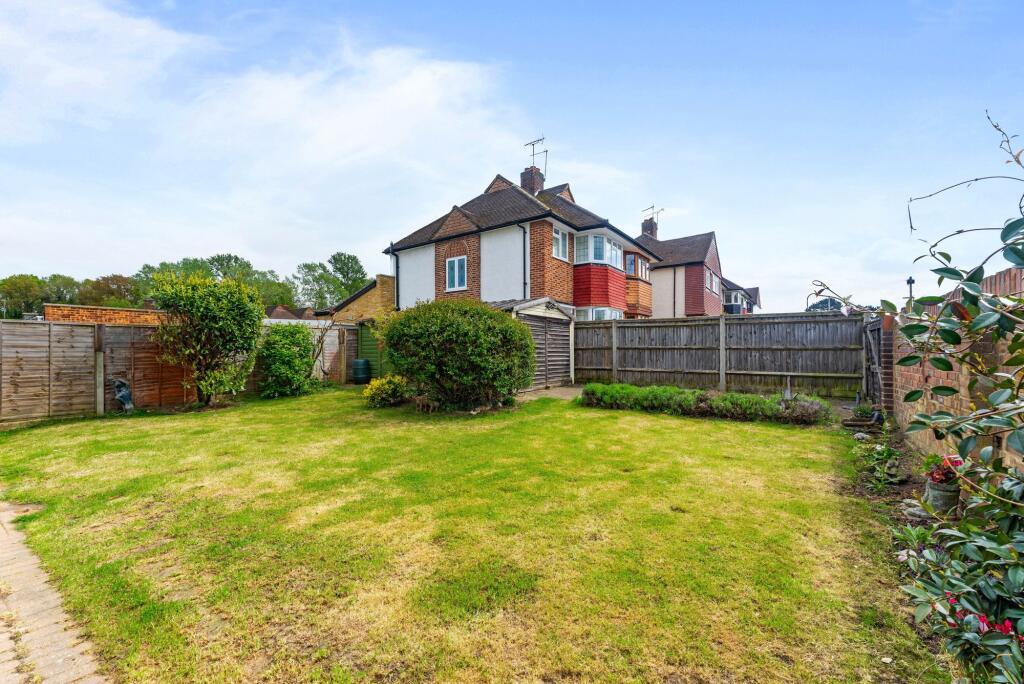 Parkdale Crescent, Worcester Park, KT4 - Image 18