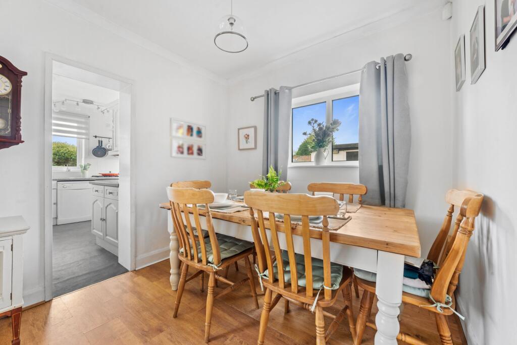 Parkdale Crescent, Worcester Park, KT4 - Image 6