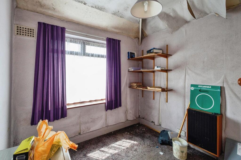 Tweedle Hill Road, Manchester, Greater Manchester, M9 - Image 8