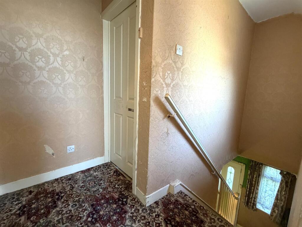 Southfield Drive, Westhoughton, Bolton - Image 12