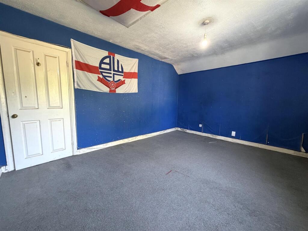 Southfield Drive, Westhoughton, Bolton - Image 16