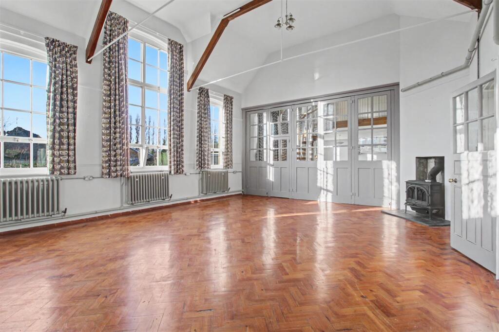 Unique Character Home- The Old School, Walpole St. Andrew, - Image 2