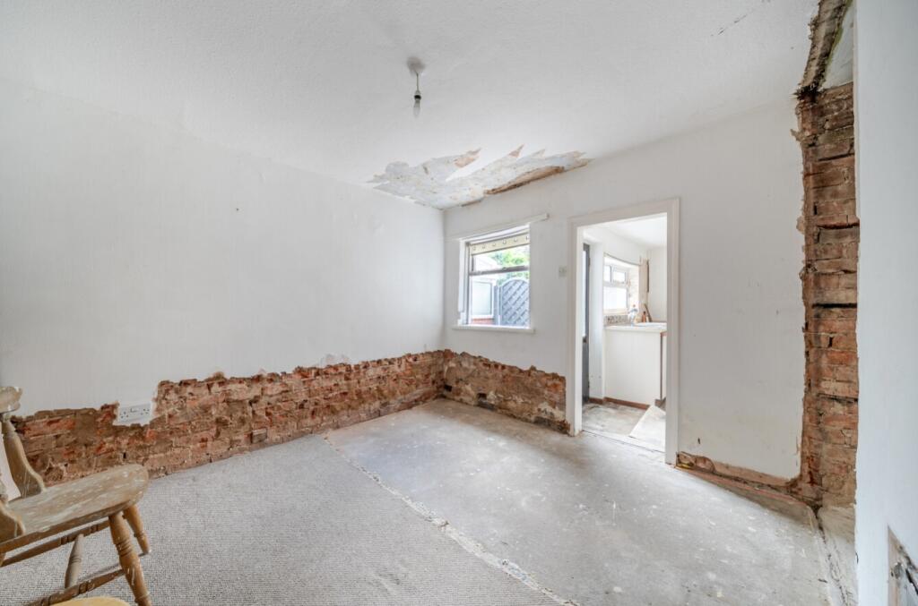 Commercial Road, Grantham, Lincolnshire, NG31 - Image 6