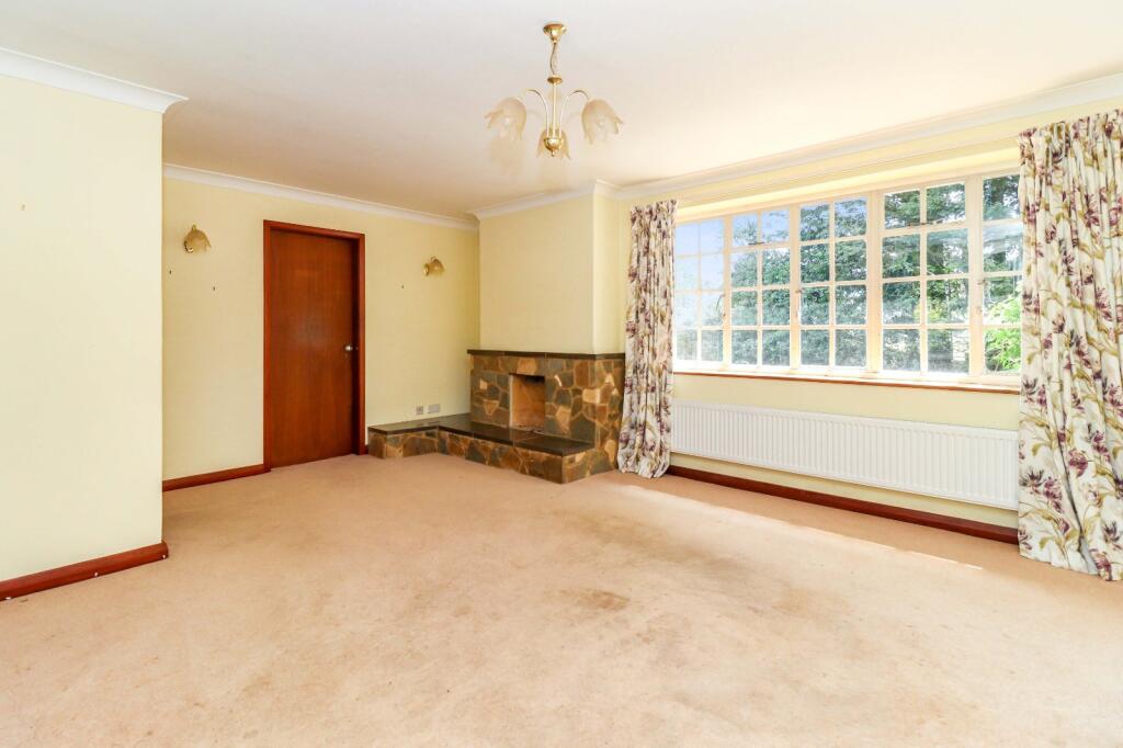 Newbarn Lane, Seer Green, Beaconsfield, Buckinghamshire, HP9 - Image 8