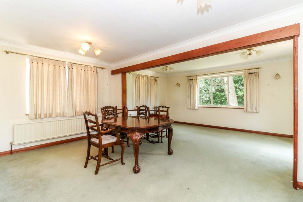 Newbarn Lane, Seer Green, Beaconsfield, Buckinghamshire, HP9 - Image 9