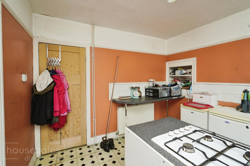 Pomfret Avenue, Luton, LU2 - Image 9