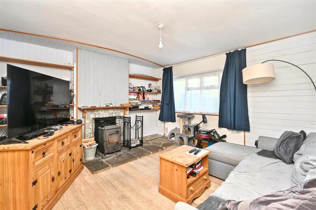 Victoria Drive, Eastbourne - Image 2