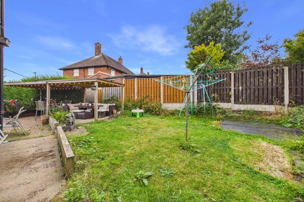 Holbrook Drive, Sheffield, South Yorkshire, S13 - Image 20