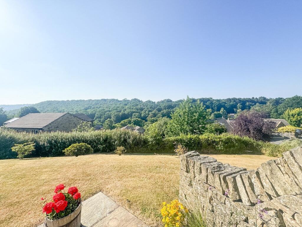 Greenway, Honley, Holmfirth, HD9 - Image 2