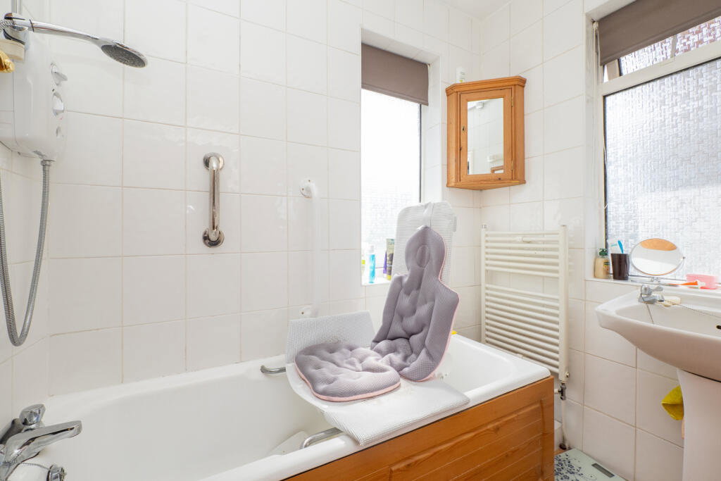 Morden Way, Sutton, SM3 - Image 7