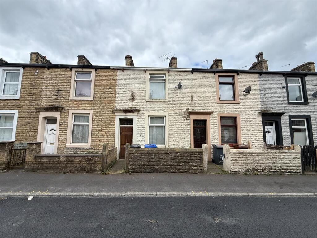Lord Street, Oswaldtwistle, Accrington - Image 13