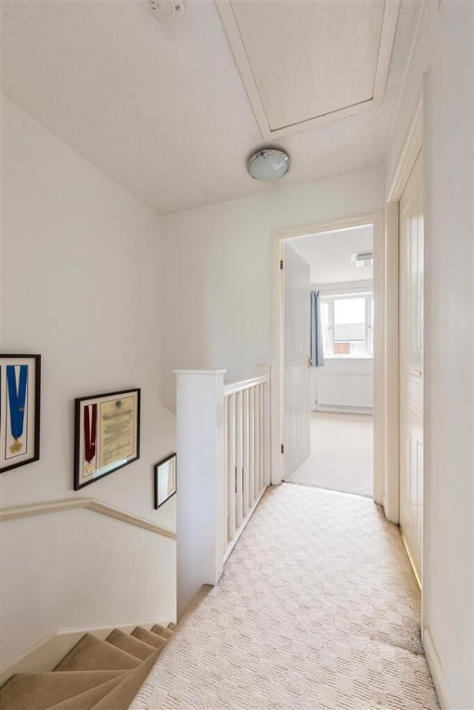 Grove End, South Woodford - Image 14