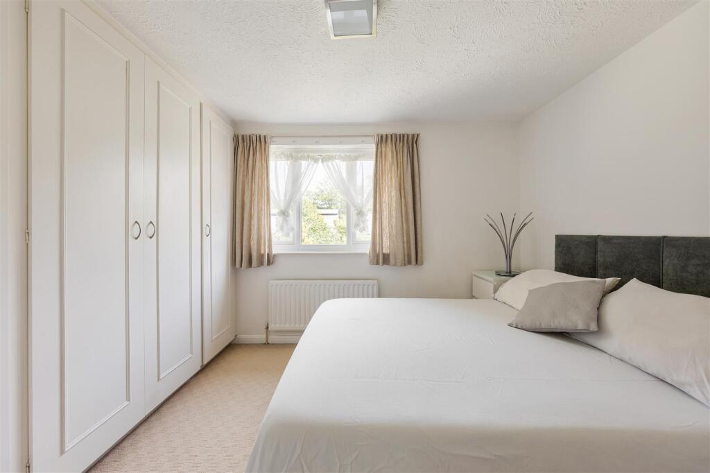 Grove End, South Woodford - Image 26