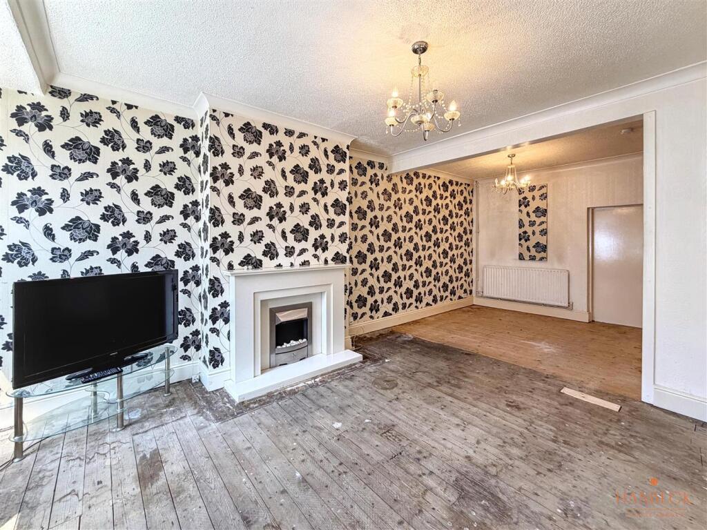 Huntingdon Street, Hull - Image 2