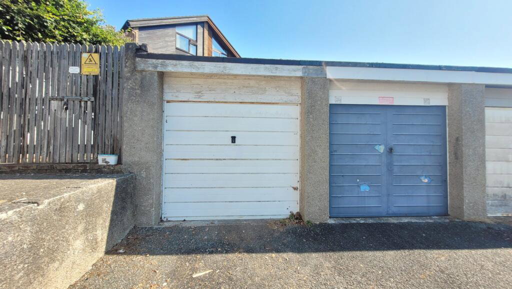 Merrick Avenue, Truro - Image 2