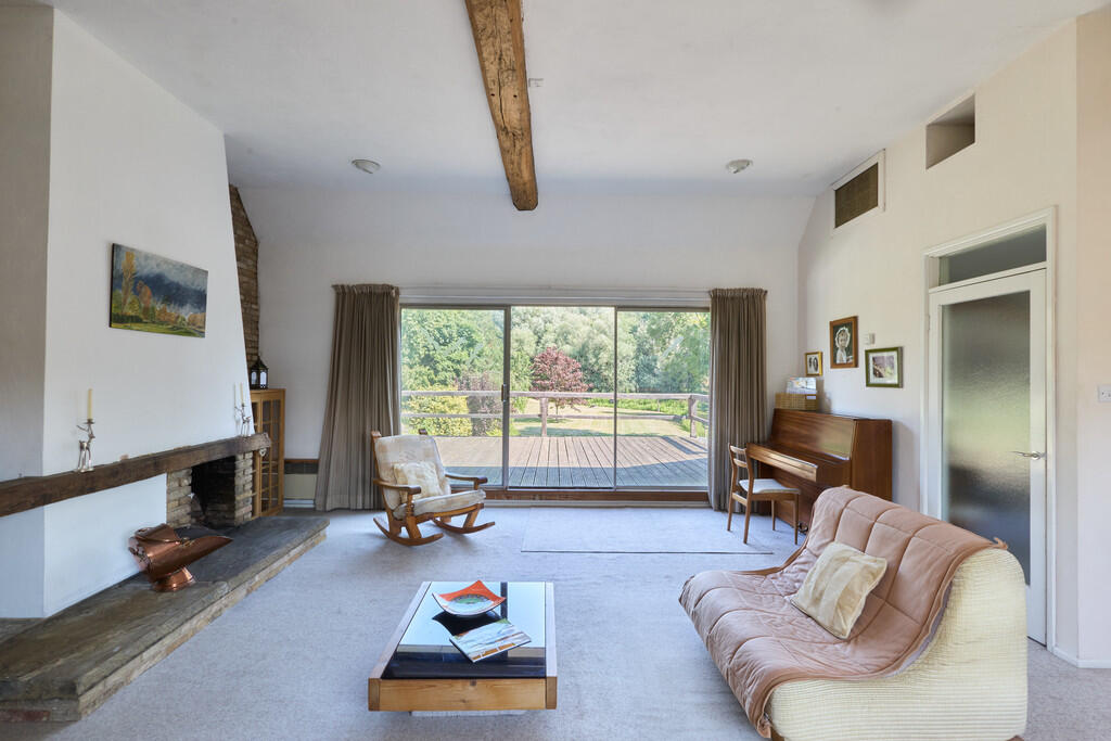 The Street, Barton Mills, Suffolk - Image 2