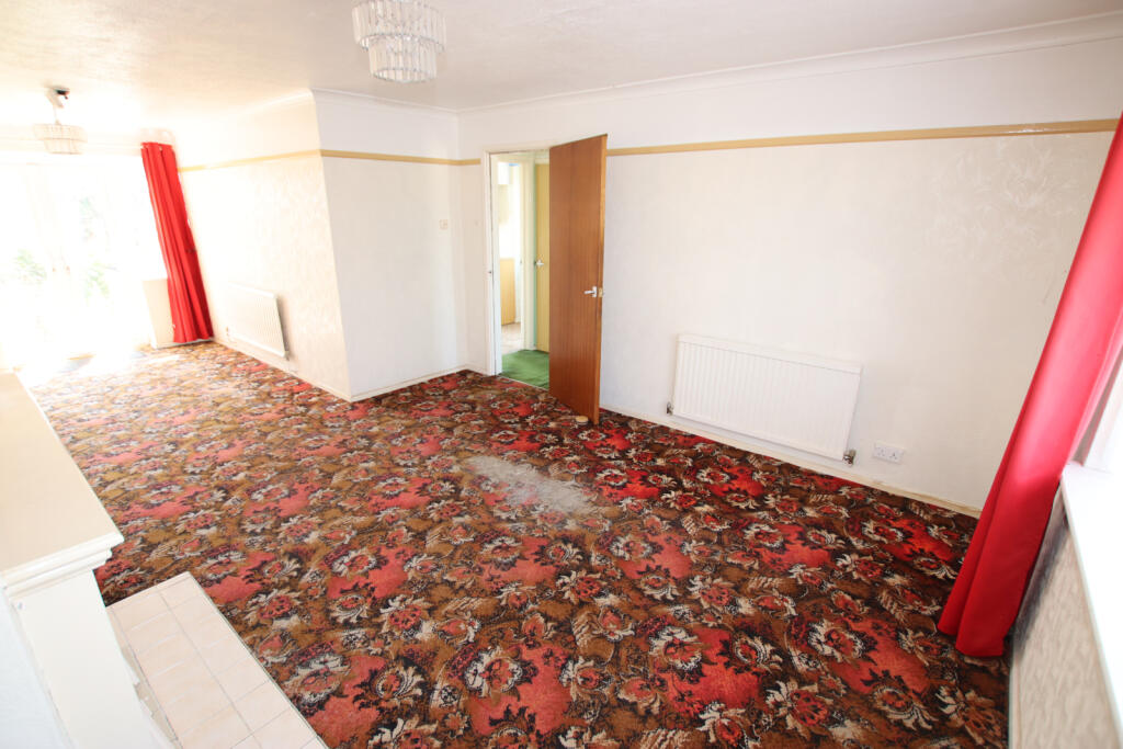 Stanley Road, CO15 2BE - Image 7