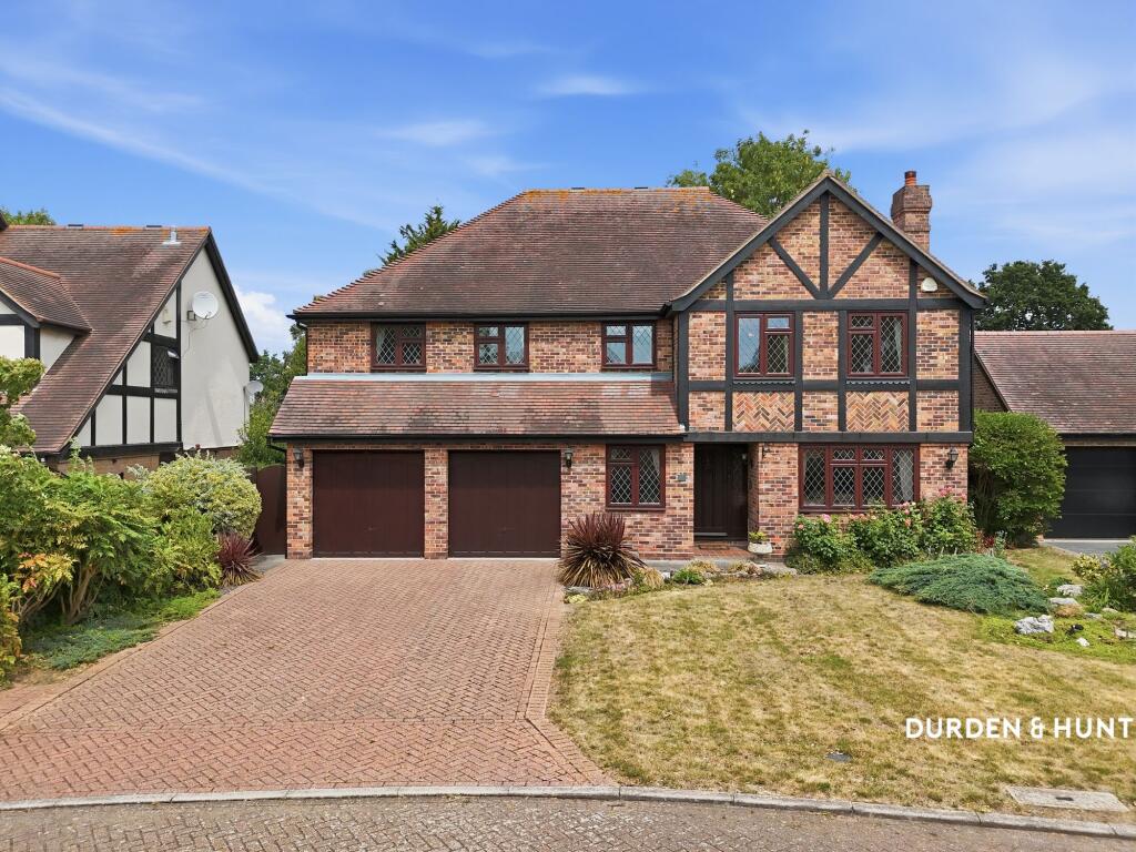 View property at Fordyce Close, Emerson Park, RM11