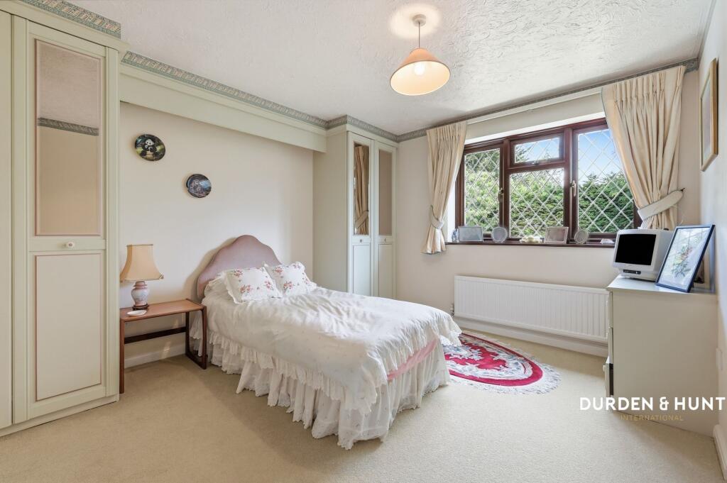 Fordyce Close, Emerson Park, RM11 - Image 20
