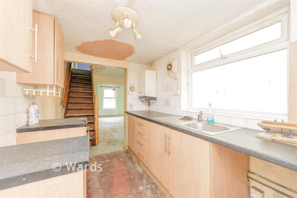 Thorold Road, Chatham, Kent - Image 2