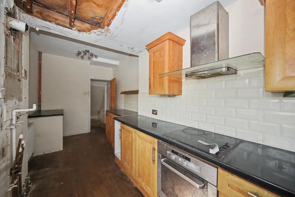 42 Borrowdale Avenue, Fleetwood, Lancashire, FY7 7LG - Image 2