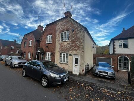 33 Main Street, Repton, Derby DE65 6EZ - Image 1