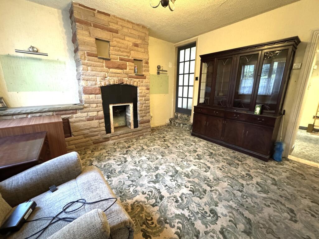 33 Main Street, Repton, Derby DE65 6EZ - Image 2