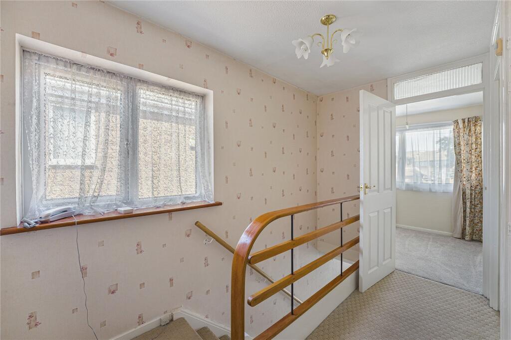Lonsdale Crescent, Dartford, Kent, DA2 - Image 18