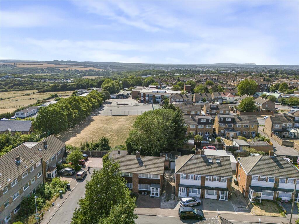 Lonsdale Crescent, Dartford, Kent, DA2 - Image 20
