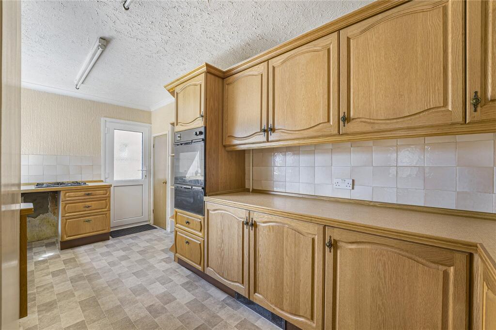 Lonsdale Crescent, Dartford, Kent, DA2 - Image 6