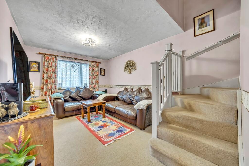 Talisman Close, Ilford - Image 7