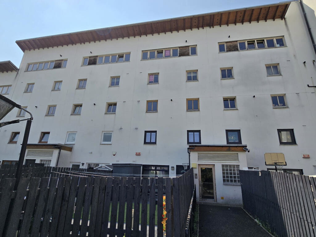 3/2, 20 Lochburn Gate, Glasgow, Glasgow City - Image 2