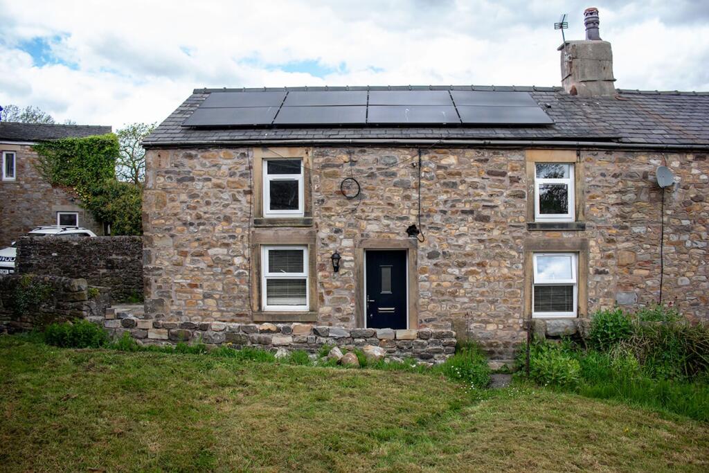 View property at Old Hive, Chipping, Lancs, PR3