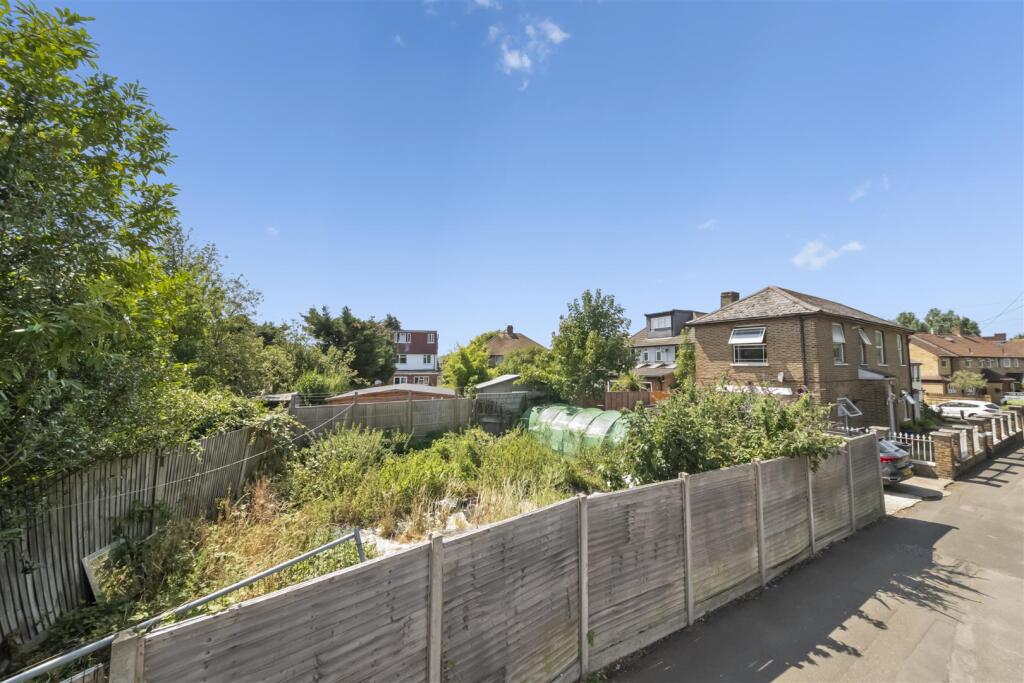 Oak House/Oak Cottage, Old Ruislip Road, Northolt - Image 5