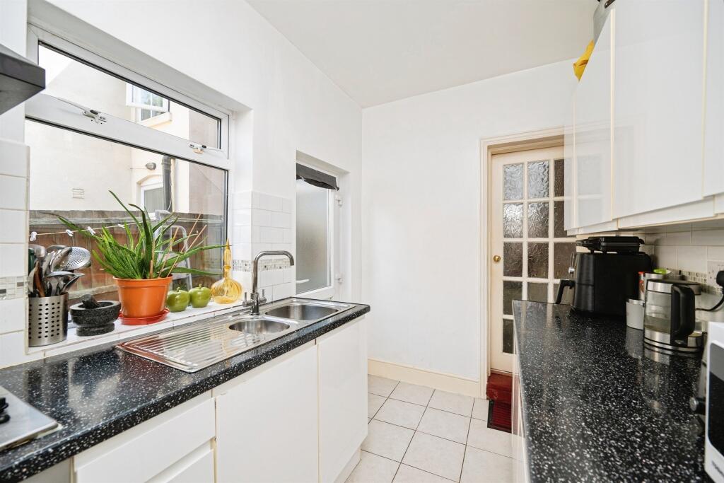 Tew Park Road, Birmingham - Image 6