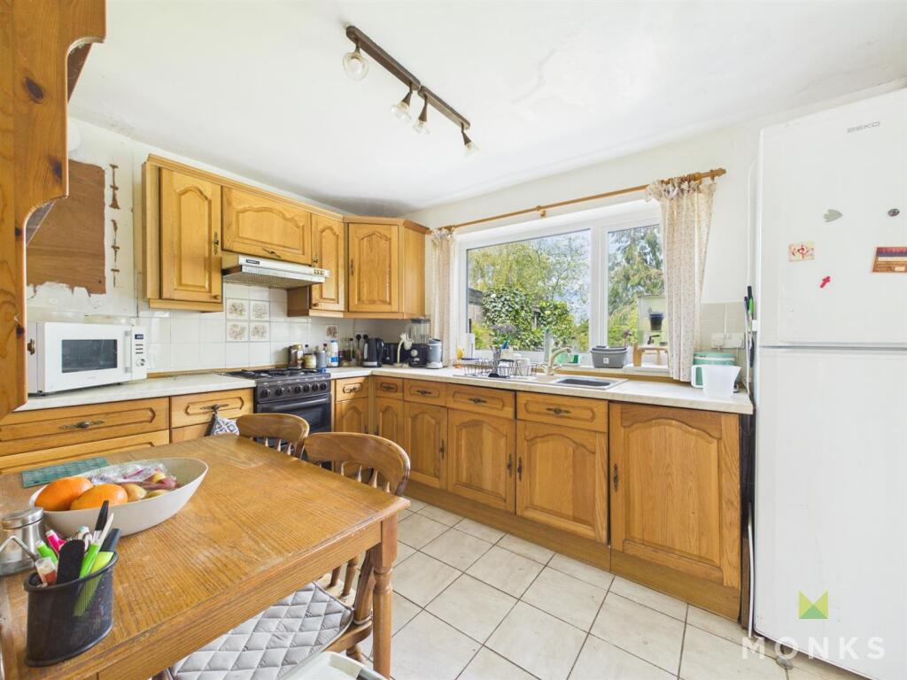 Greenhill Bank, Criftins, Ellesmere - Image 6