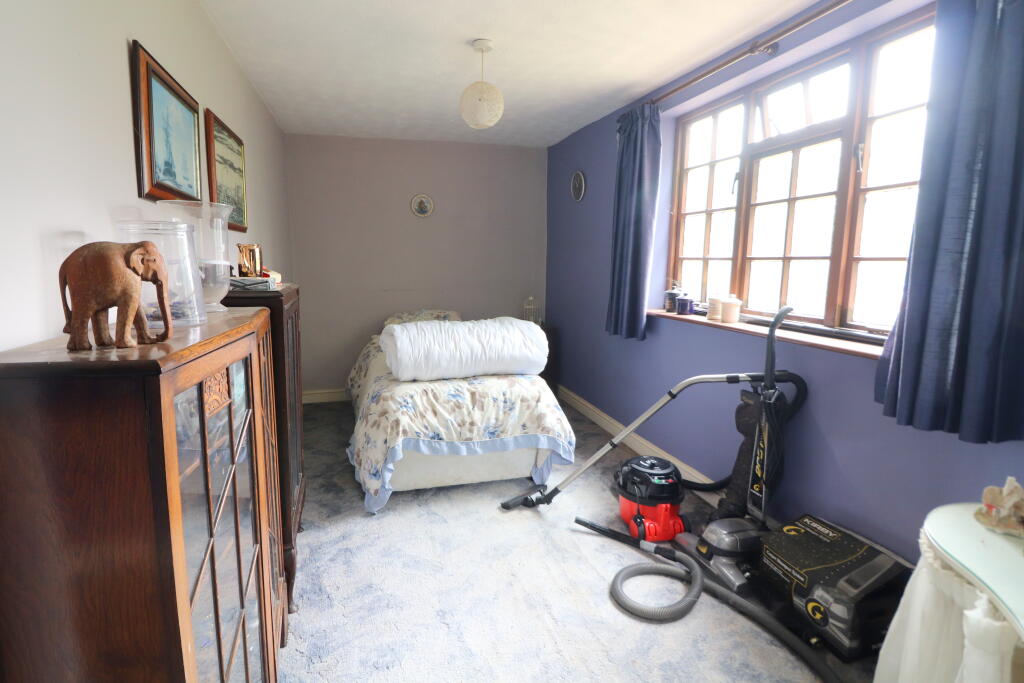 Bury Farm House, Sharpenhoe Road, Streatley, Bedfordshire, LU3 3PS - Image 8