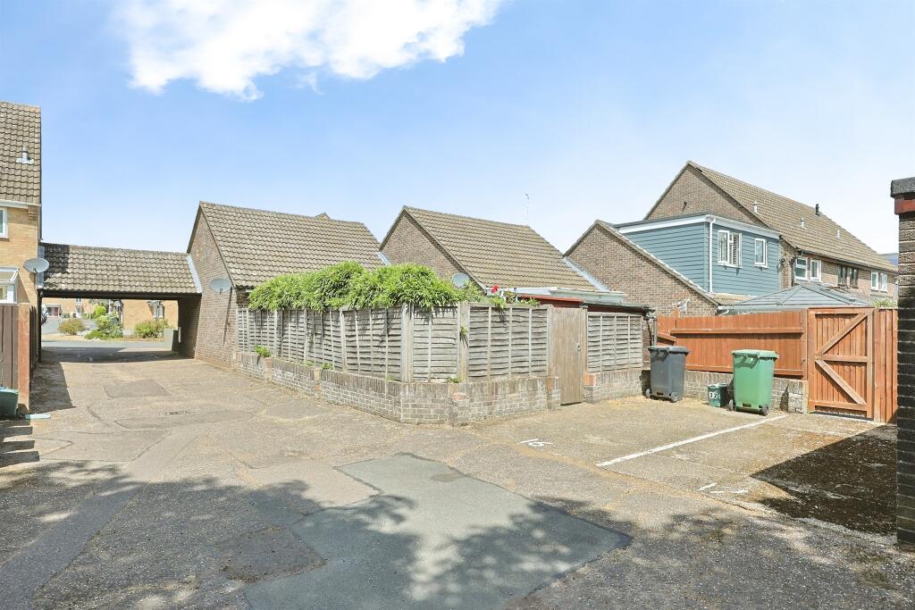 Nursery Close, Norwich - Image 16
