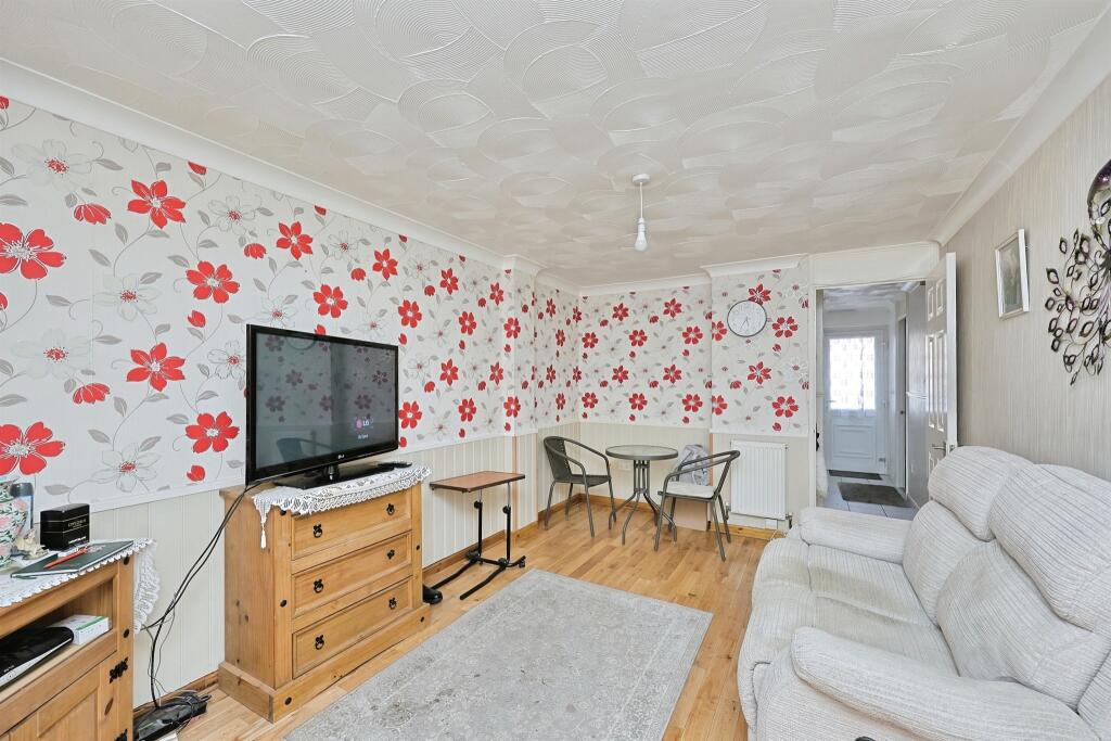 Nursery Close, Norwich - Image 3