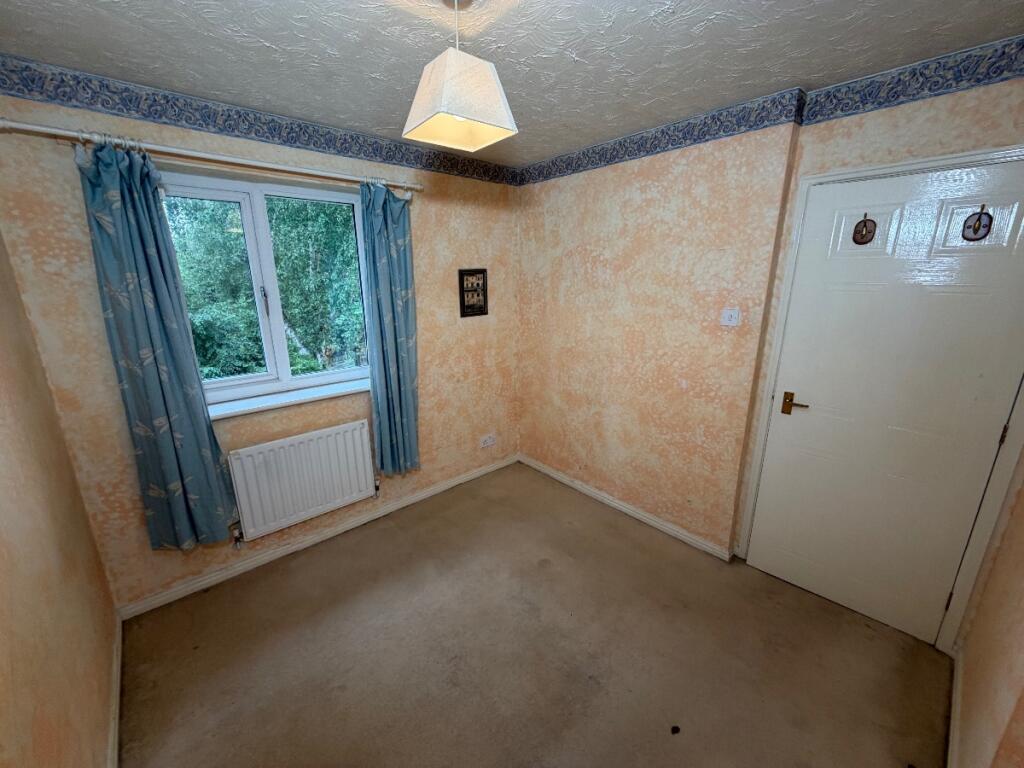 Cleeves Close, Warrington - Image 11
