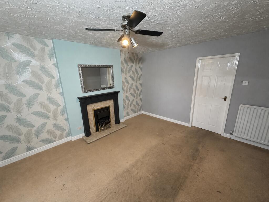 Cleeves Close, Warrington - Image 3