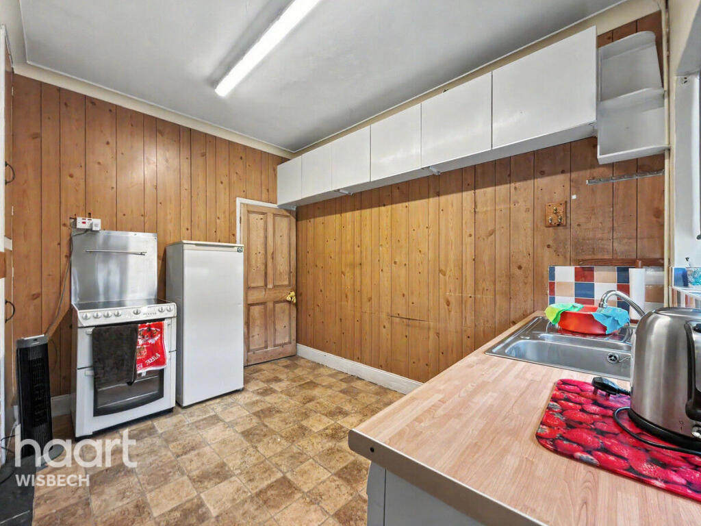 Bowthorpe Road, Wisbech - Image 9