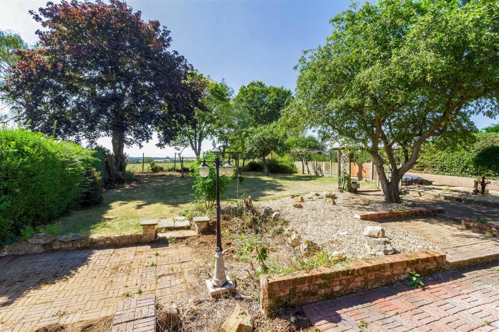 Finedon Station Road, Finedon - Image 7