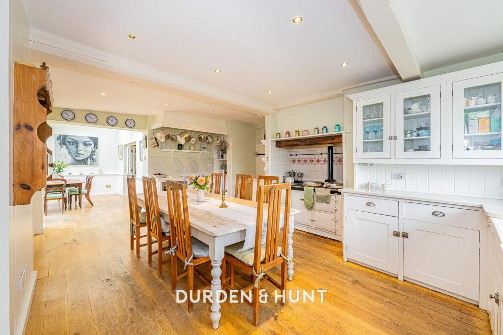 Hook Lane, Lambourne End, RM4 - Image 10